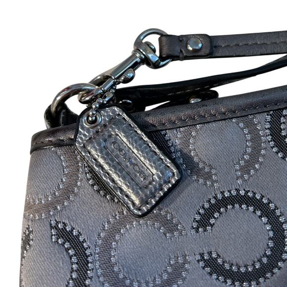 Coach Large Signature Wristlet Grey Silver Convertible Strap - Picture 5 of 8